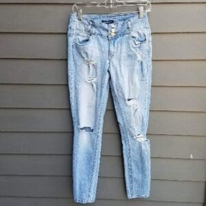Blue Spice Distressed 3 Button Jeans size 7/8